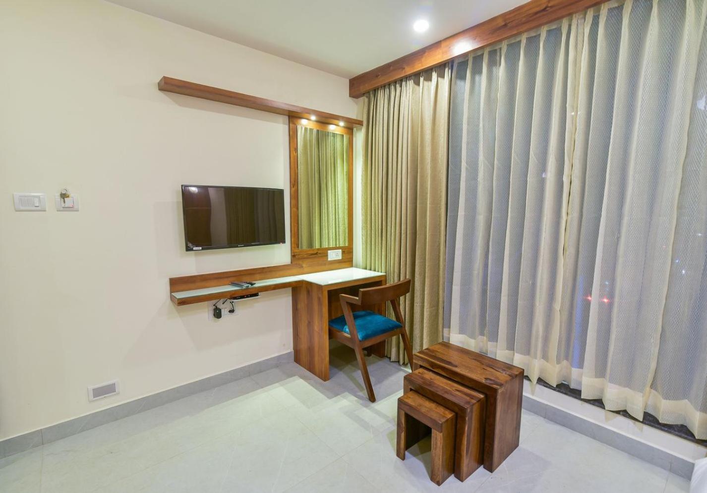 Address 24 Inn Μπανγκαλόρ Εξωτερικό φωτογραφία